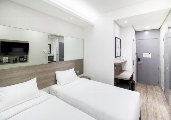 Red Planet Manila Bay image 38